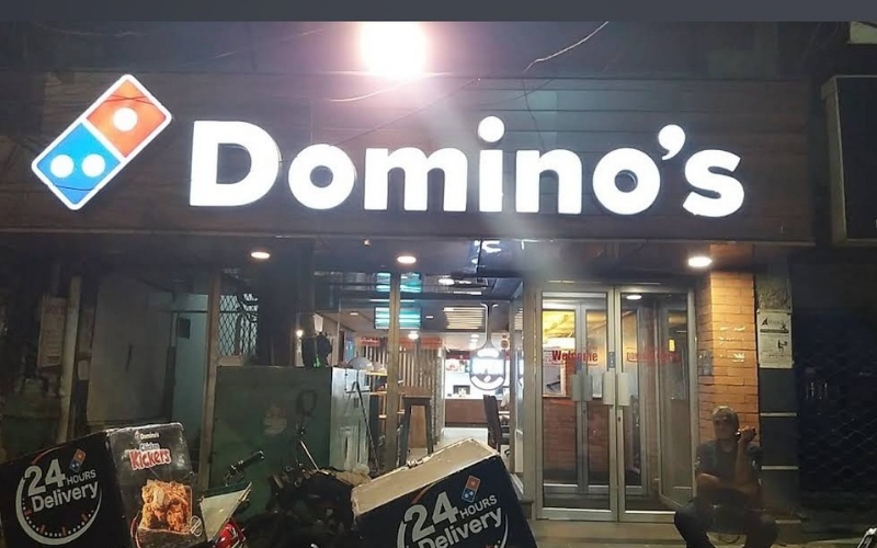 Domino's Pizza - Gulshan-e-Iqbal
