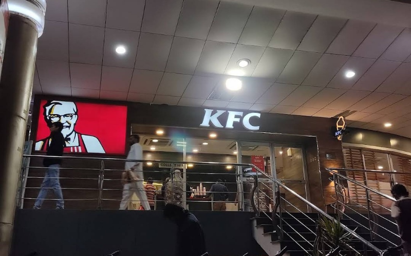 KFC - Millennium Mall